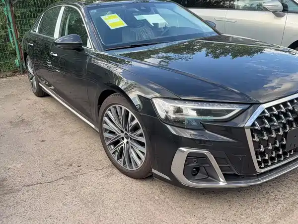 Audi A8 2025