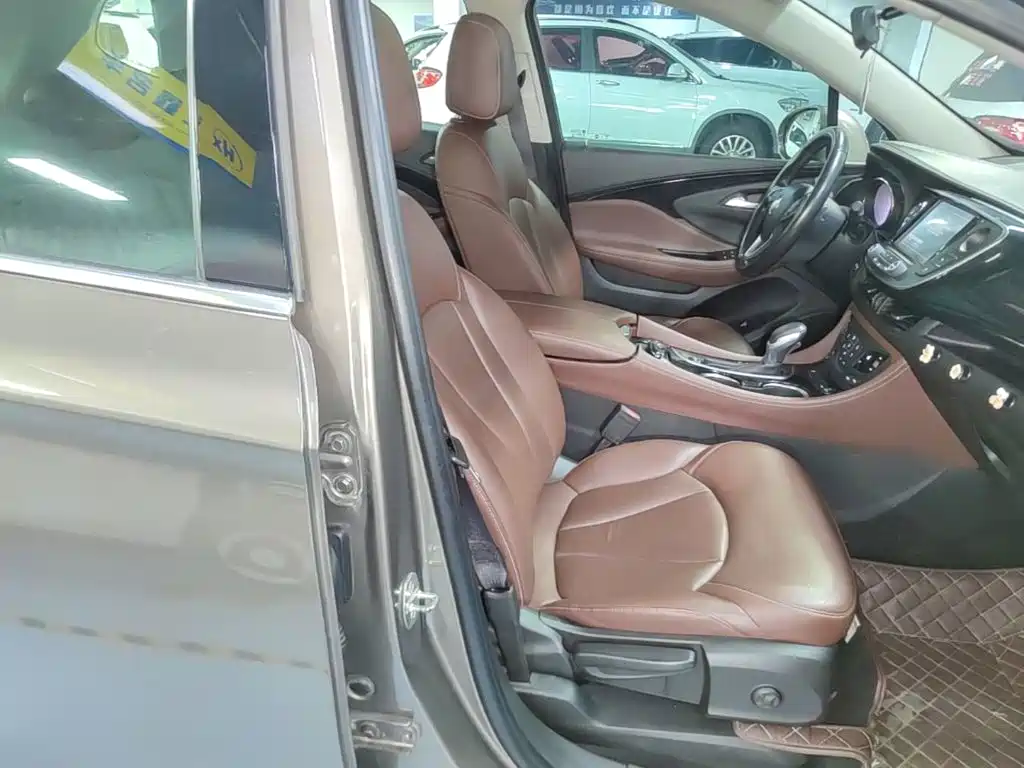 Buick Envision Plus 2018 — фото 25