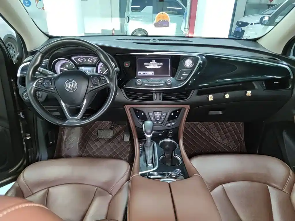 Buick Envision Plus 2018 — фото 10