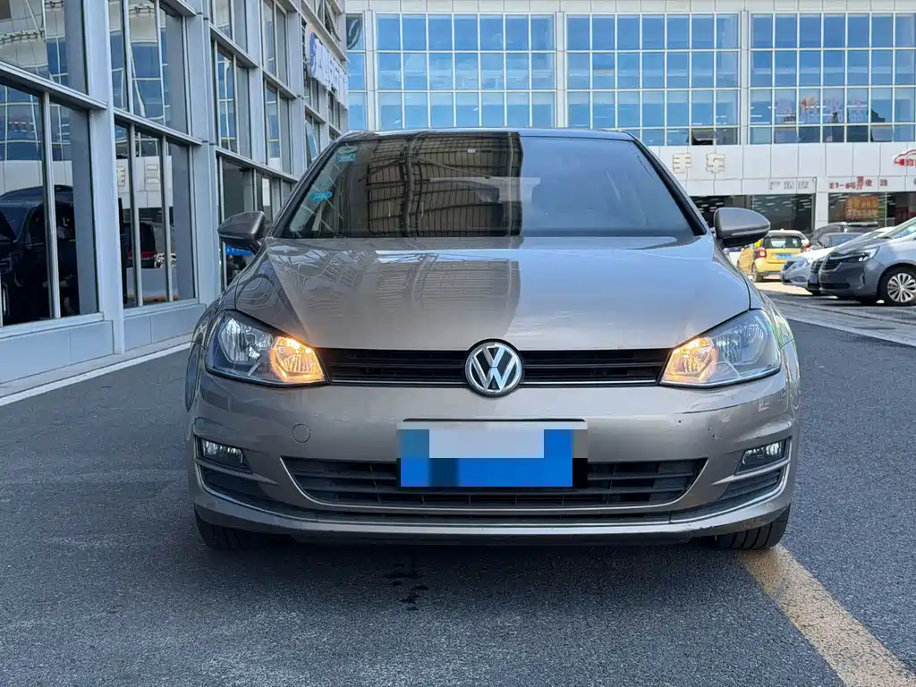Volkswagen Golf 2016