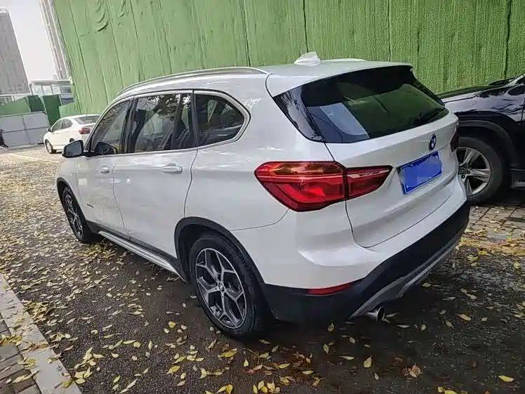 BMW X1 2018 — фото 5