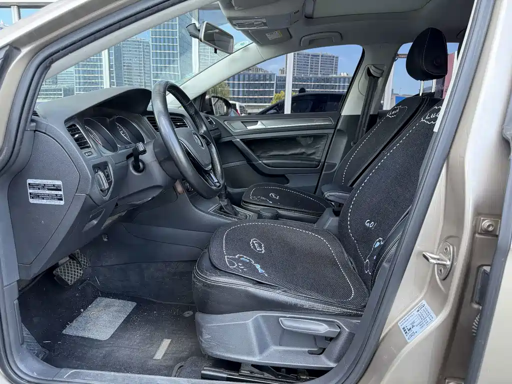 Volkswagen Golf 2016