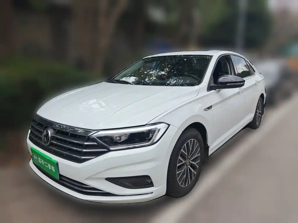 Volkswagen Sagitar 2019