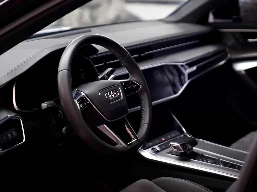 Audi A6L 2021 — фото 8