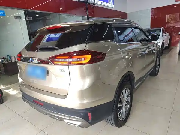 Geely Boyue 2018