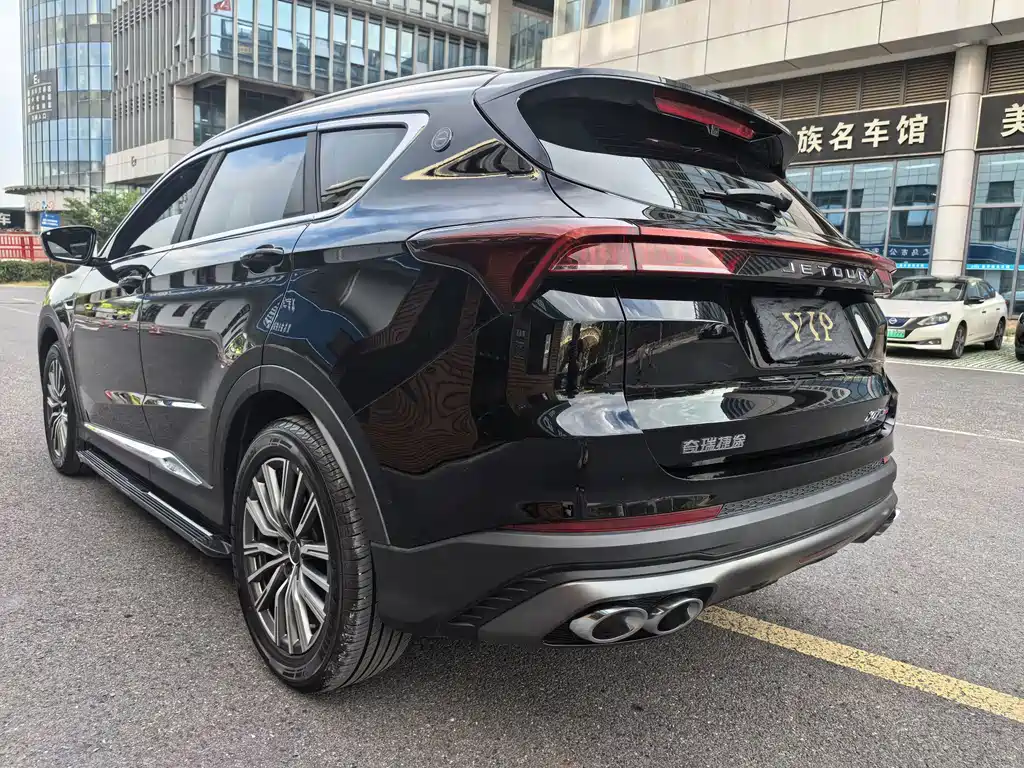Jetour X70 PLUS 2025 — фото 10