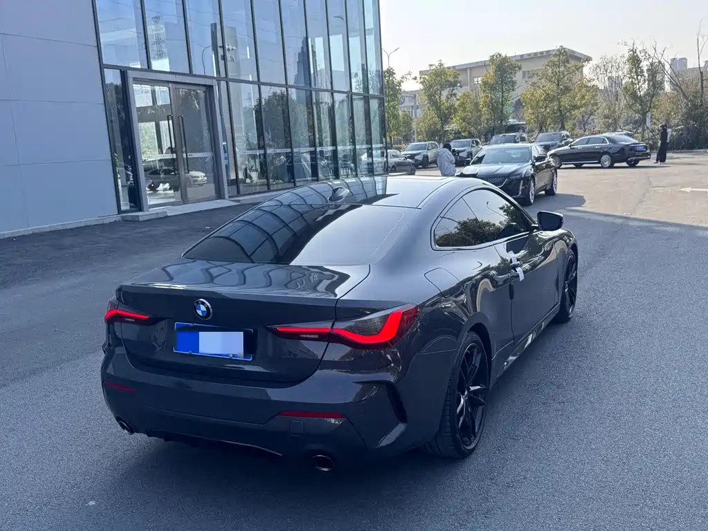 BMW 4 Series 2022 — фото 18