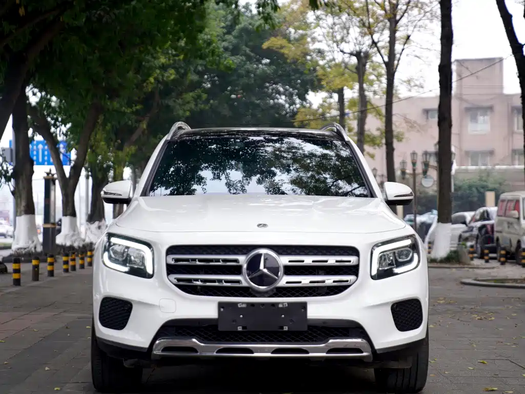 Mercedes-Benz GLB 2021