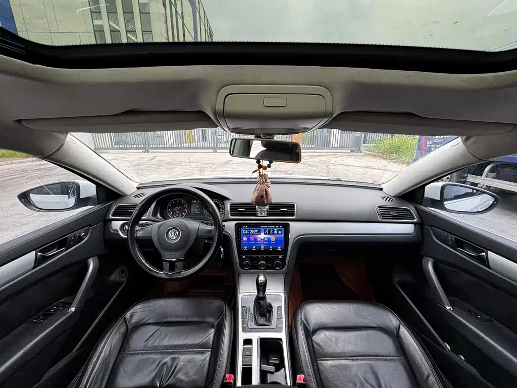 Volkswagen Passat 2012
