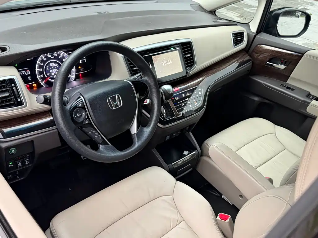 Honda Odyssey 2015