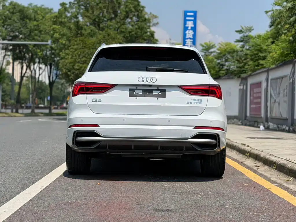 Audi Q3 2022