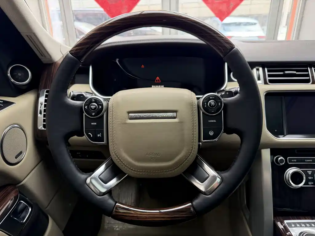 Land Rover Range Rover 2013 — фото 10