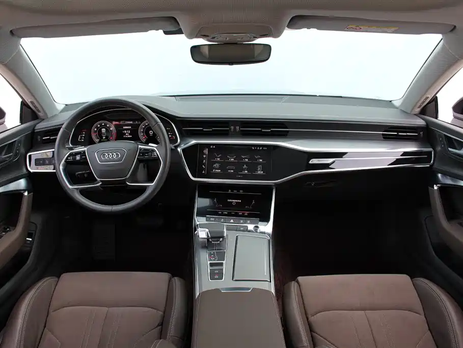 Audi A7L 2024 — фото 11