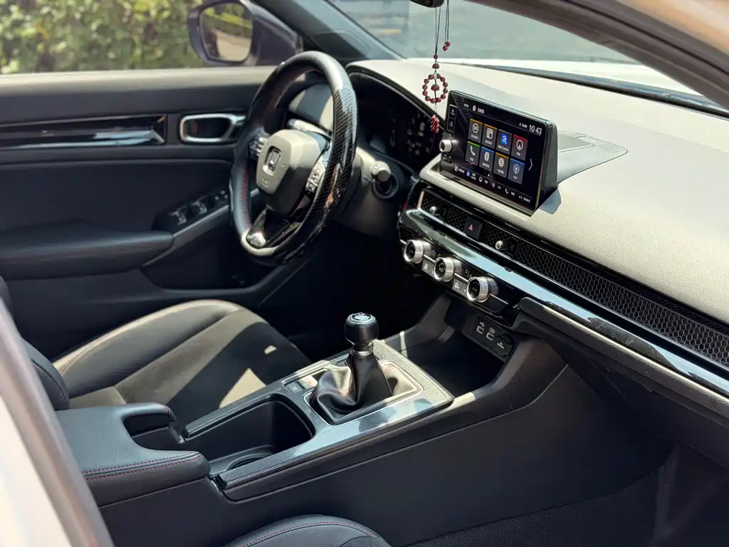 Honda Civic 2025 — фото 15