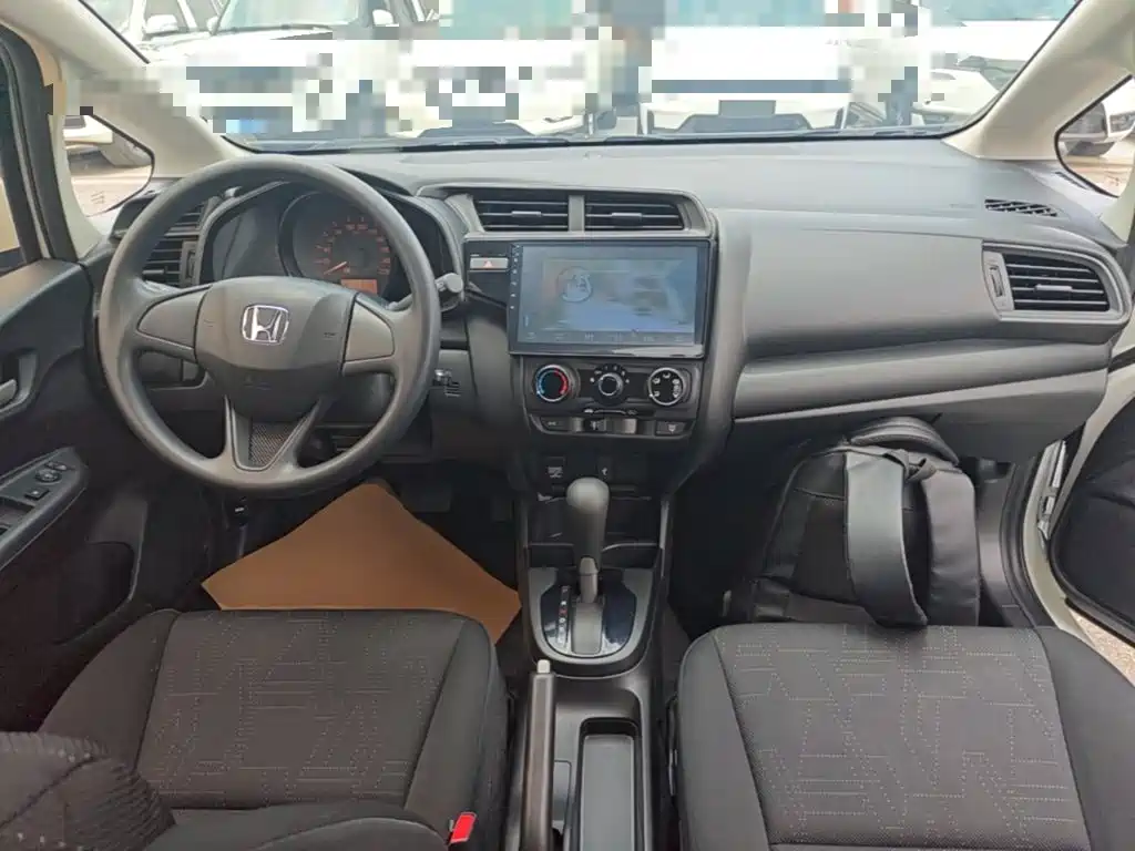 Honda Fit 2019 — фото 10