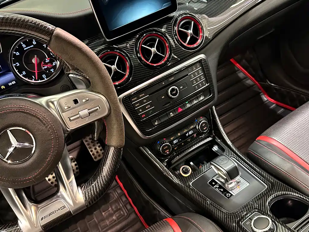 Mercedes-Benz CLA AMG 2015 — фото 10