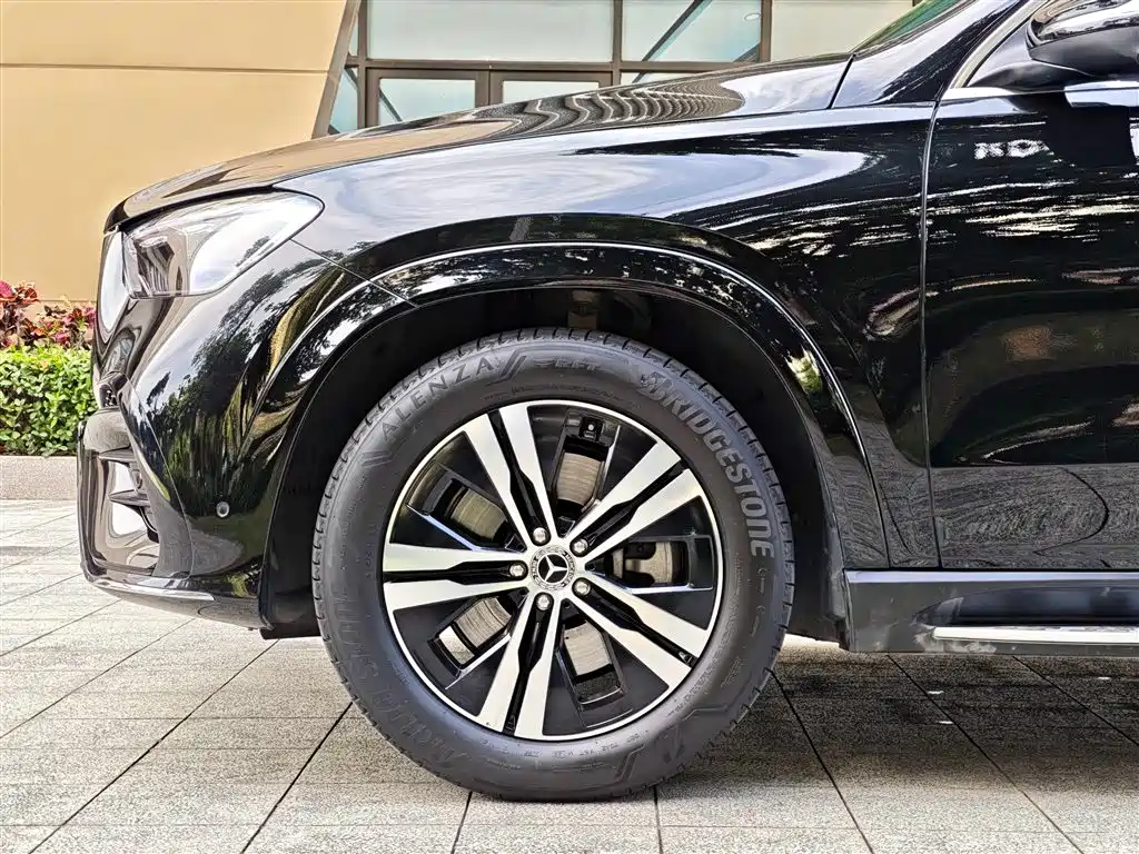 Mercedes-Benz GLE New Energy 2024 — фото 5