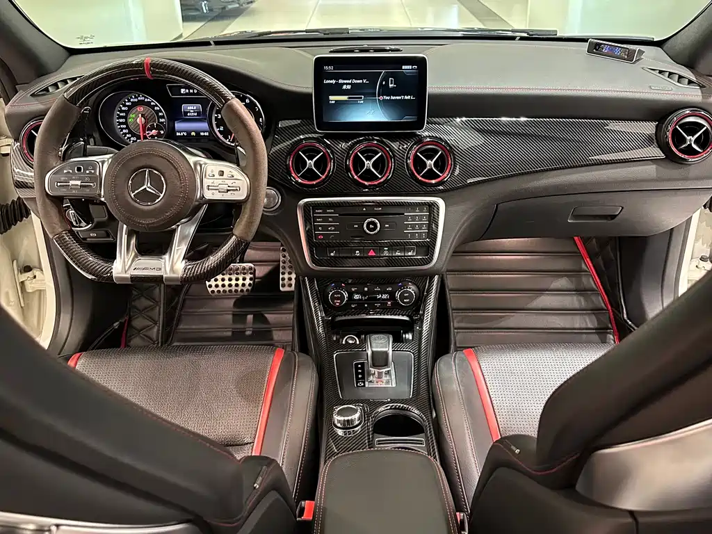 Mercedes-Benz CLA AMG 2015 — фото 5