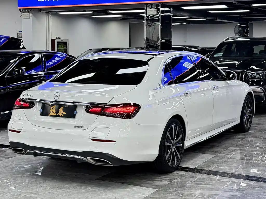 Mercedes-Benz E-Class New Energy 2022 — фото 7