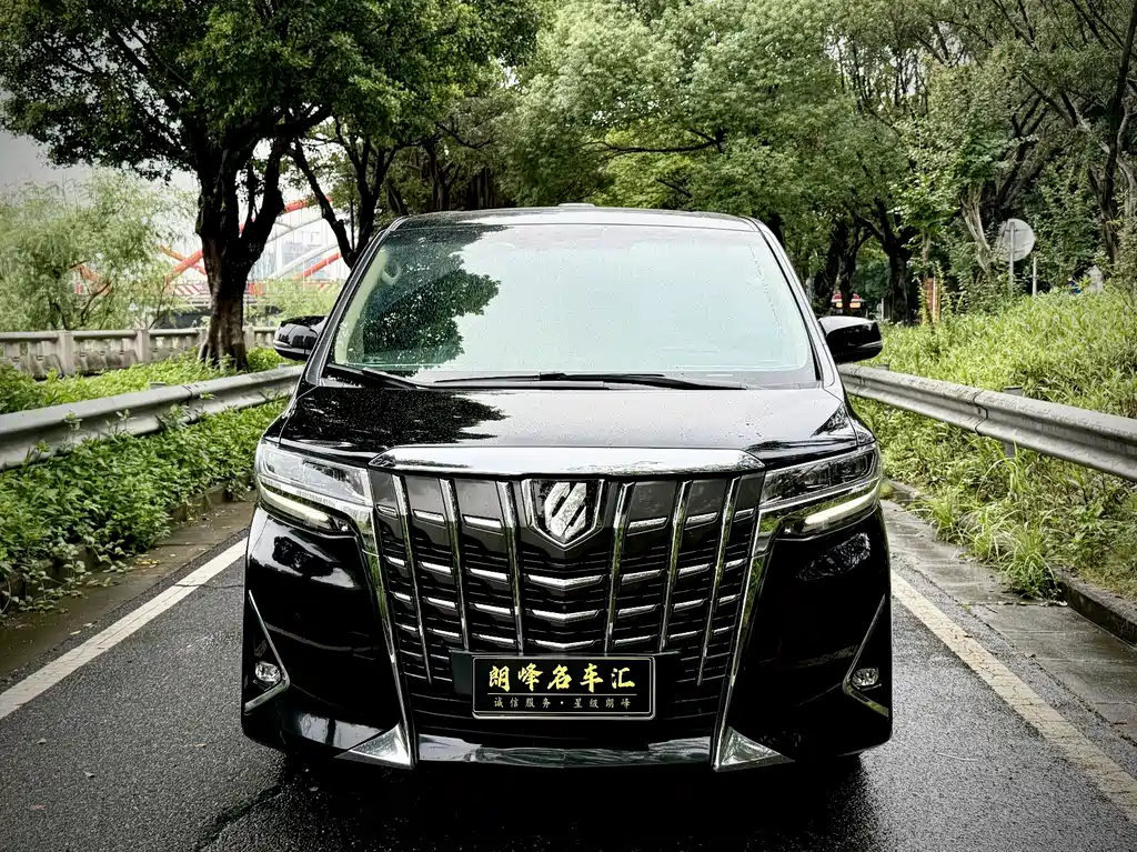 Toyota Alphard 2018 — фото 2