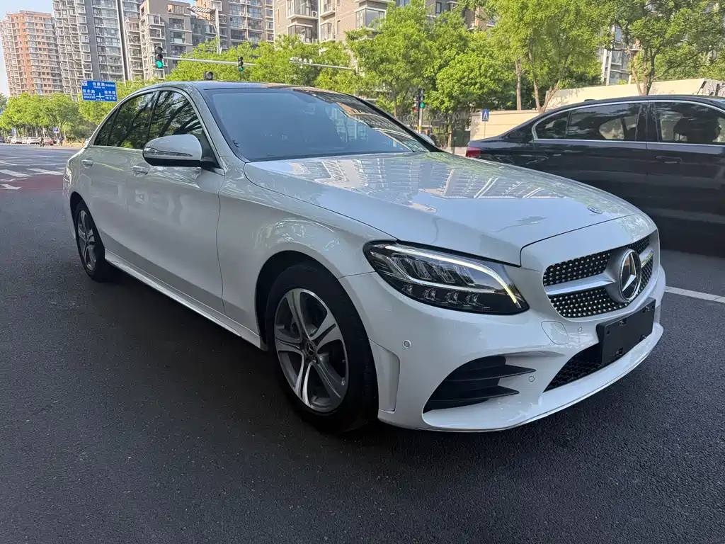 Mercedes-Benz C-Class 2020 — фото 3