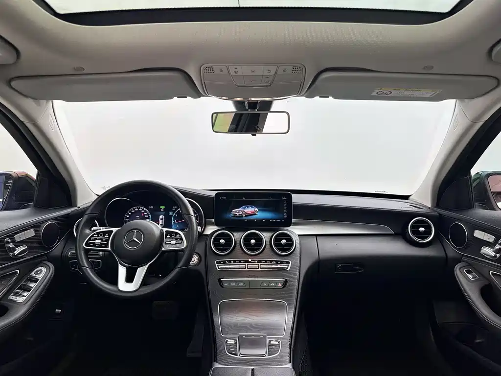 Mercedes-Benz C-Class 2019 — фото 6