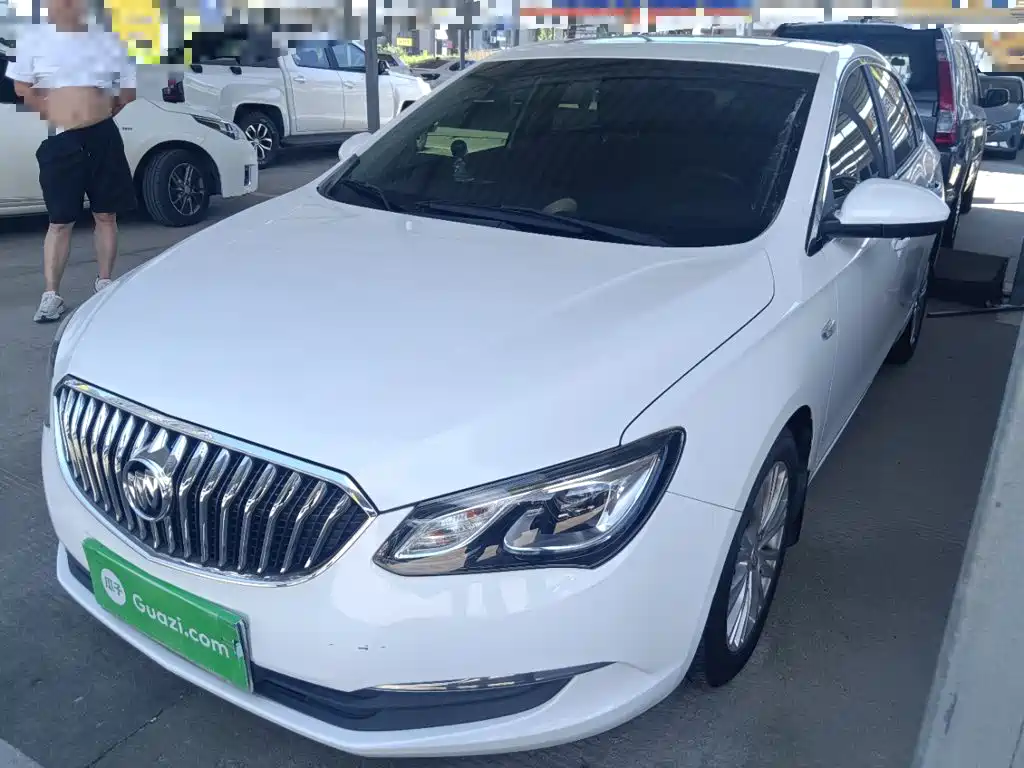 Buick Excelle 2015