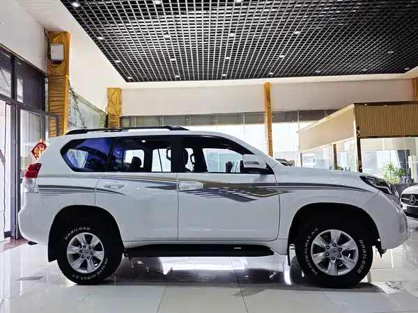 Toyota Prado 2010