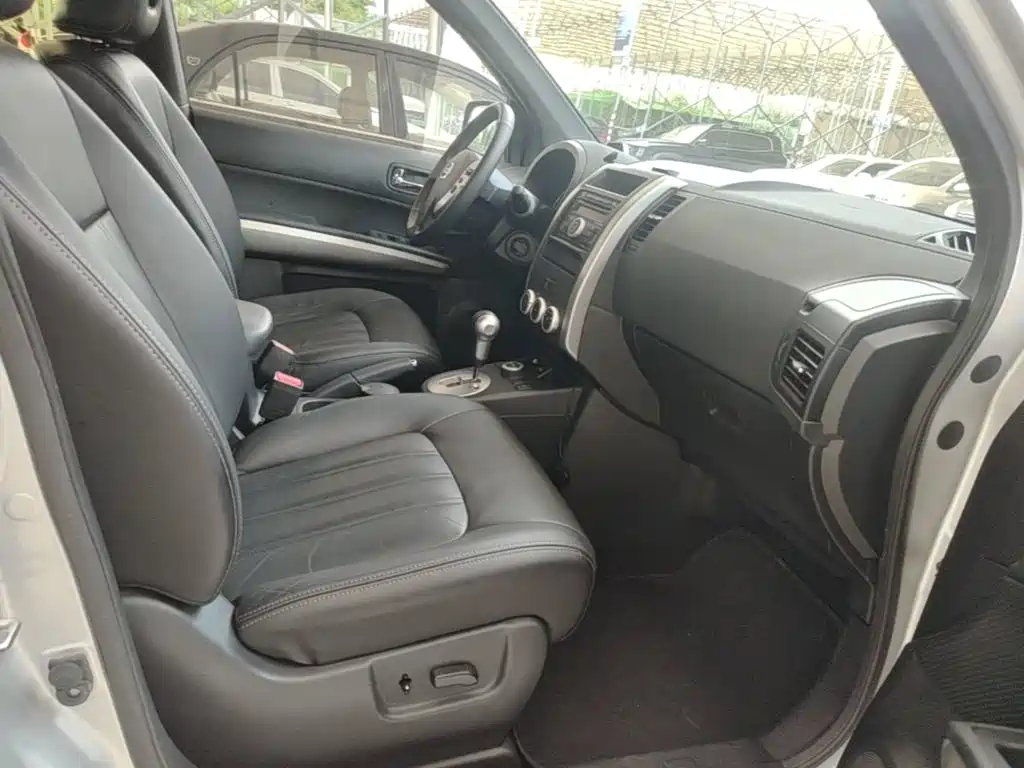 Nissan X-Trail 2014 — фото 25