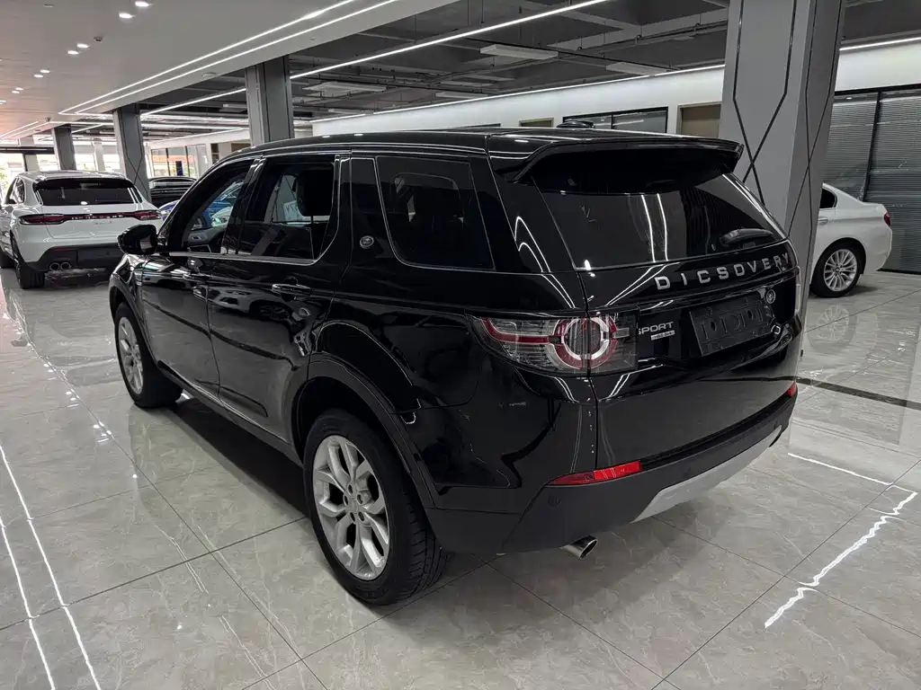 Land Rover Discovery Sport 2016 — фото 6