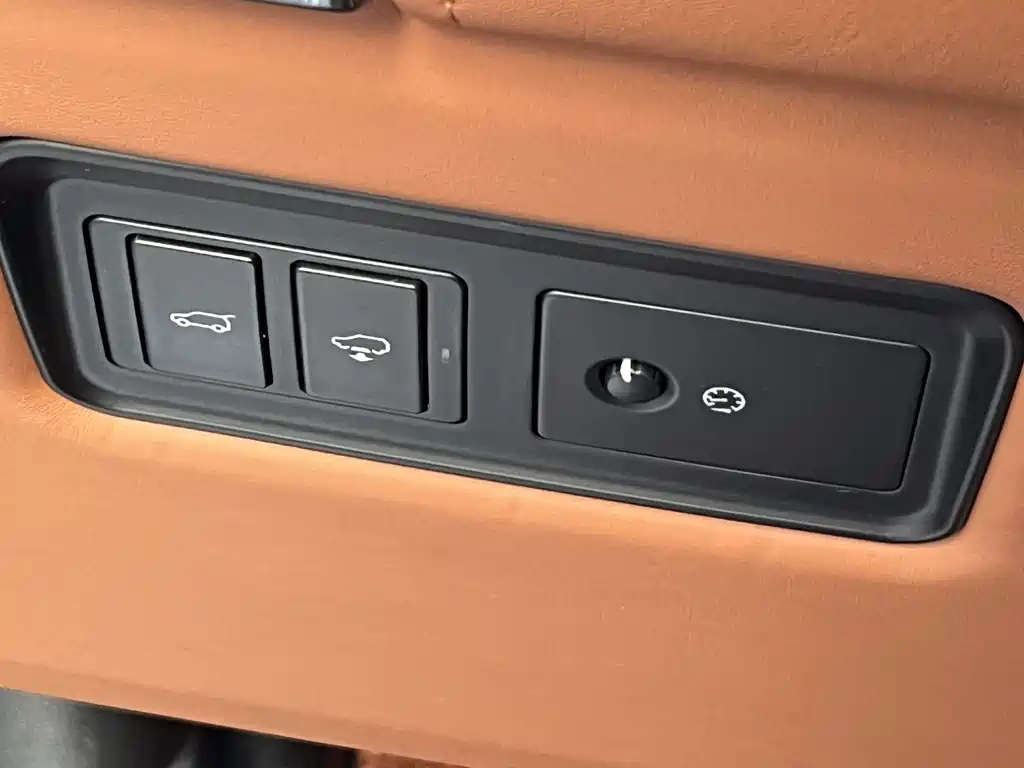 Land Rover Range Rover 2016 — фото 26