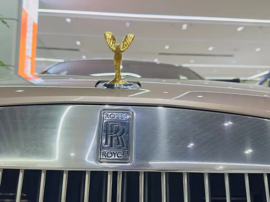 Rolls-Royce Ghost 2014 — фото 14