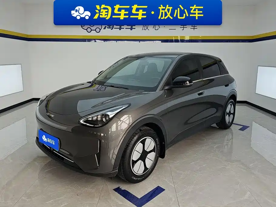 Geely Galaxy Starwish 2025 — фото 1