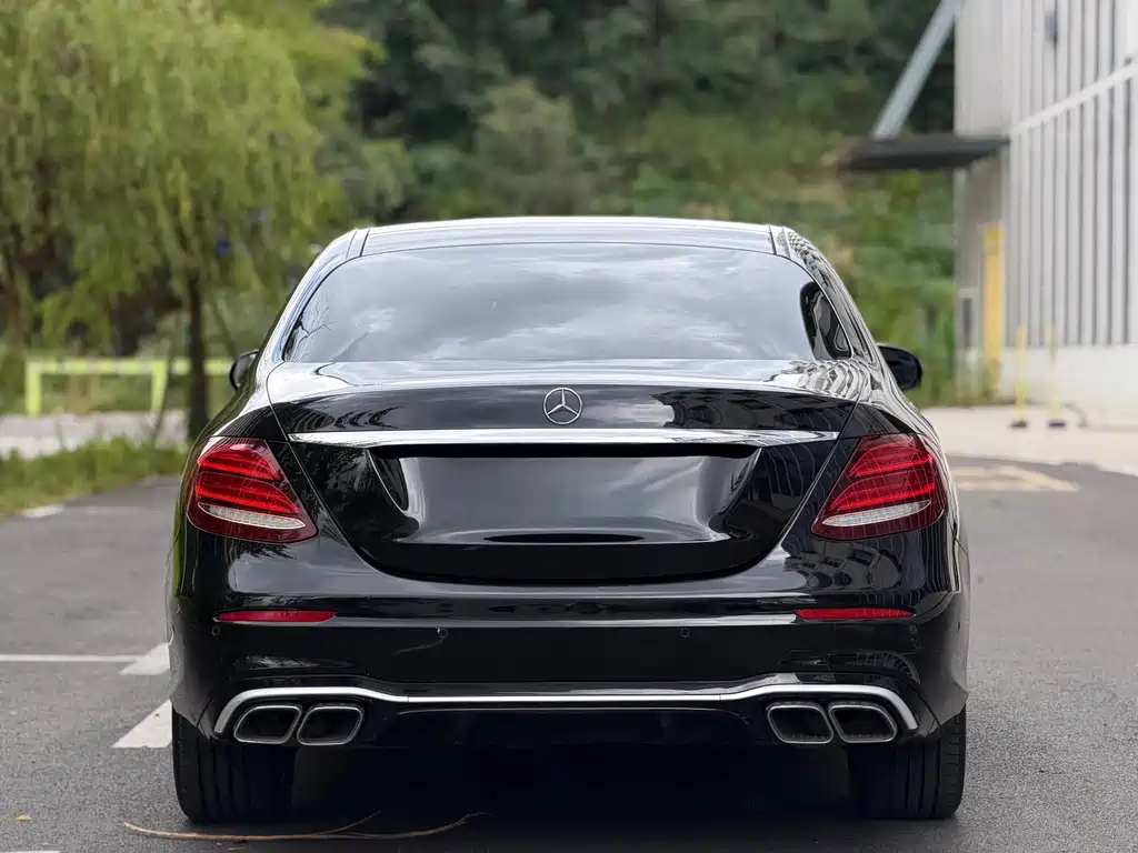 Mercedes-Benz E-Class 2020 — фото 9