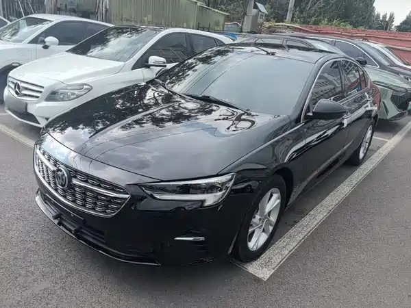Buick Regal 2022
