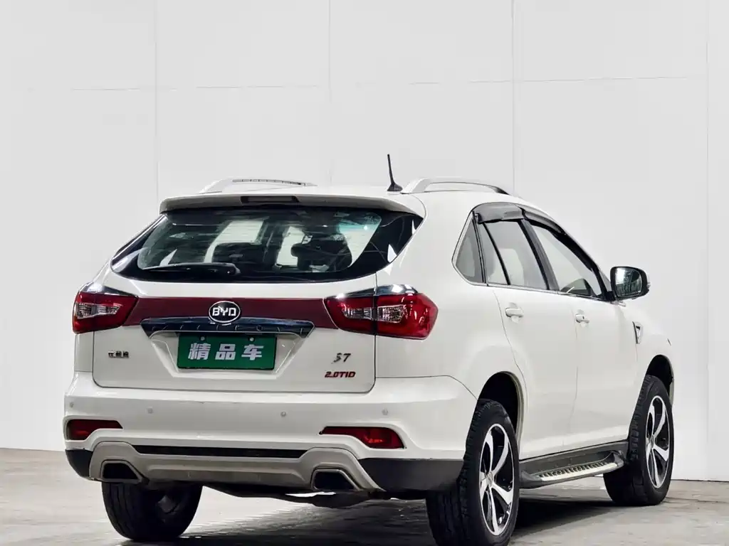 BYD S7 2015 — фото 4