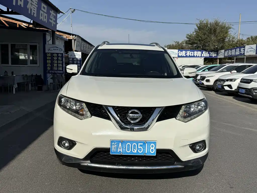 Nissan X-Trail 2015 — фото 2