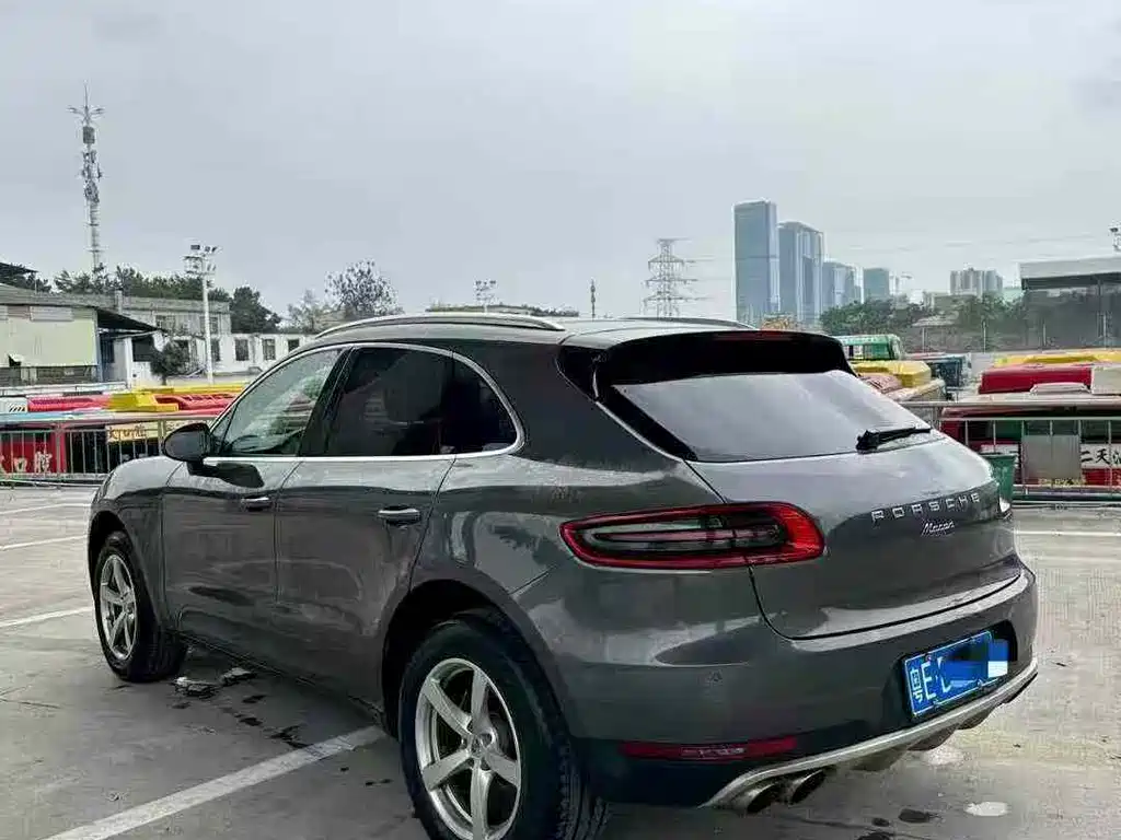 Porsche Macan 2017 — фото 4