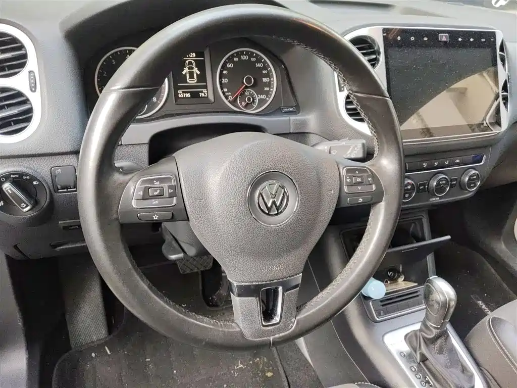 Volkswagen Tiguan 2017 — фото 3