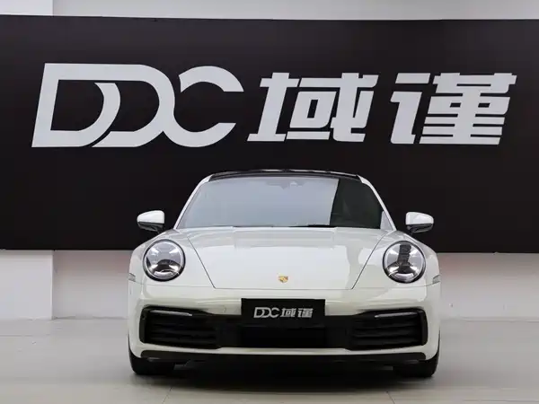 Porsche 911 2021
