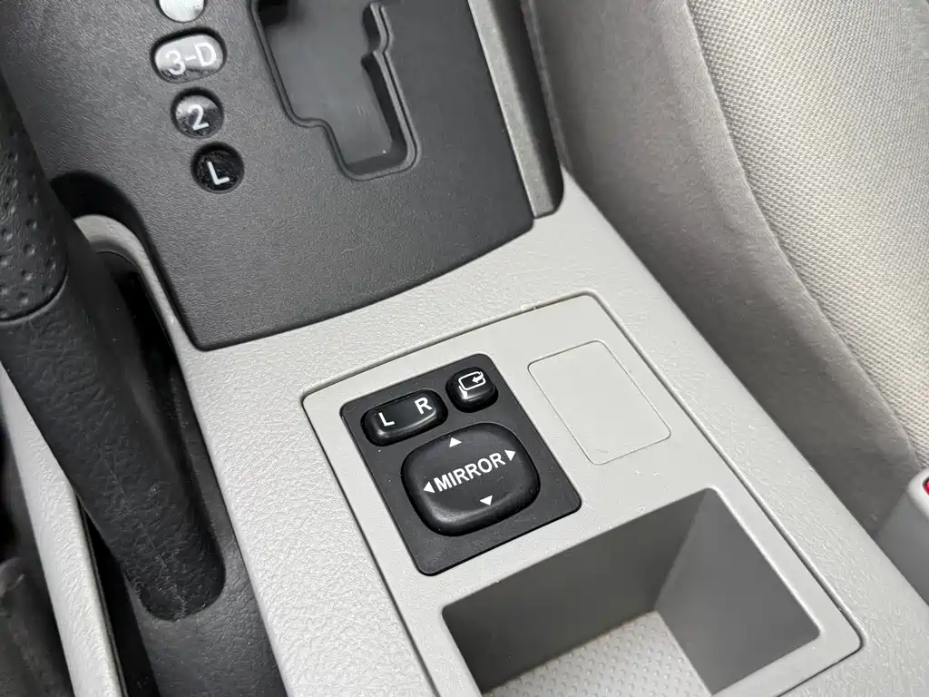 Toyota RAV4 2009 — фото 15
