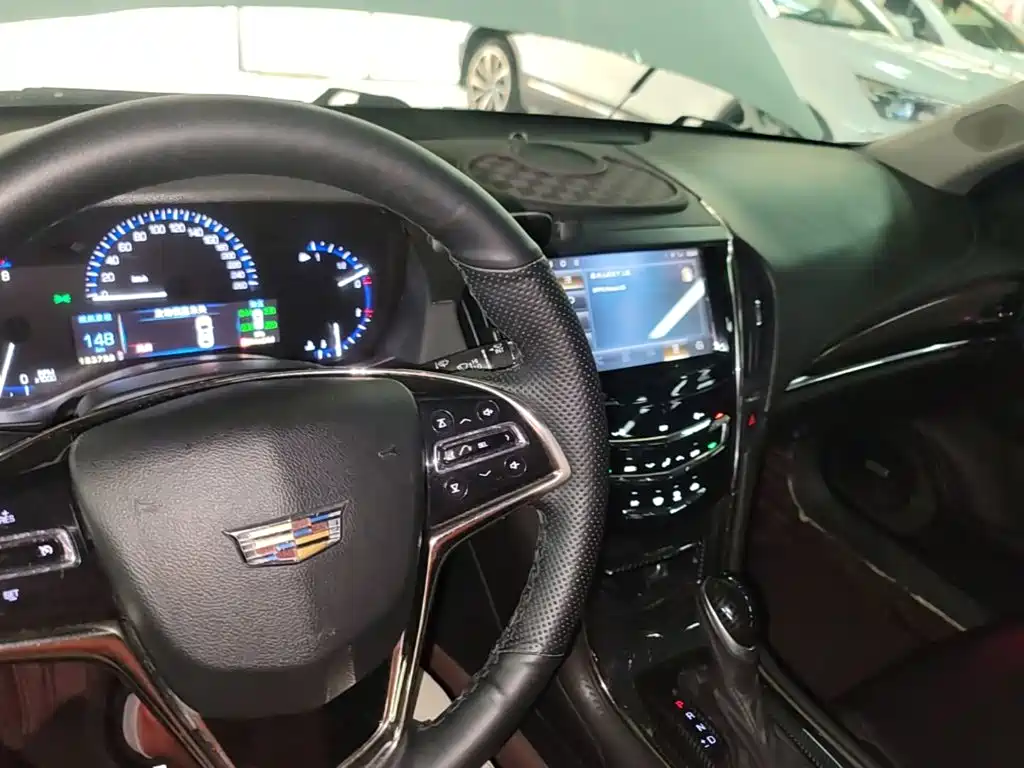Cadillac ATS-L 2015 — фото 10