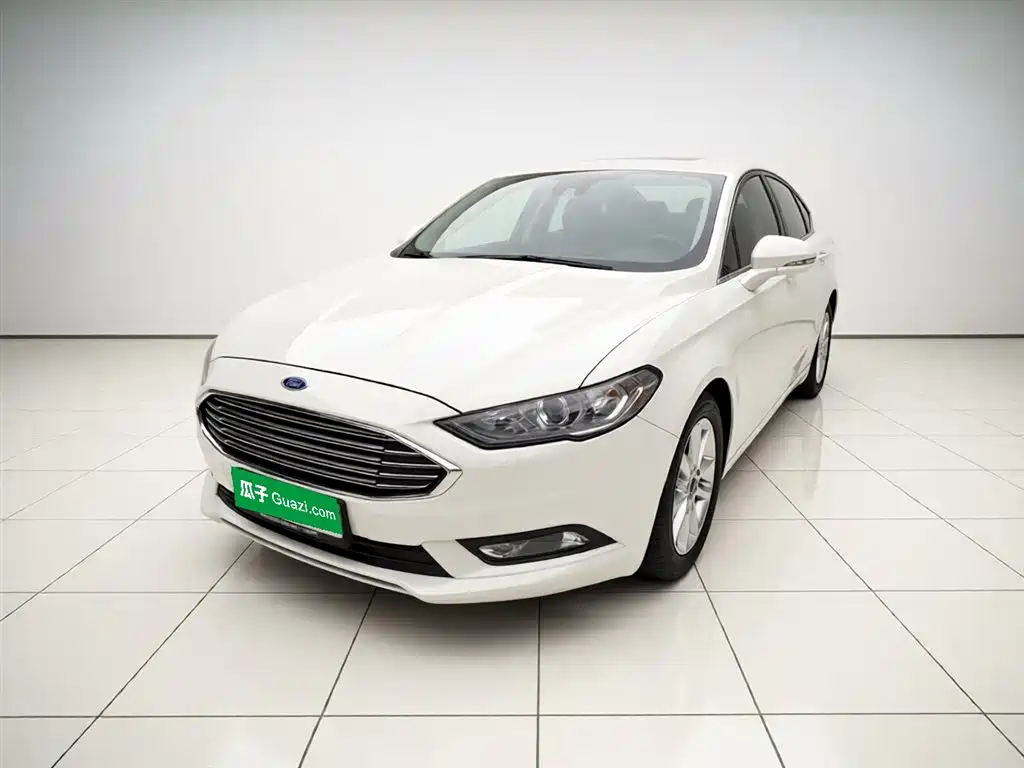 Ford Mondeo 2018 — фото 2