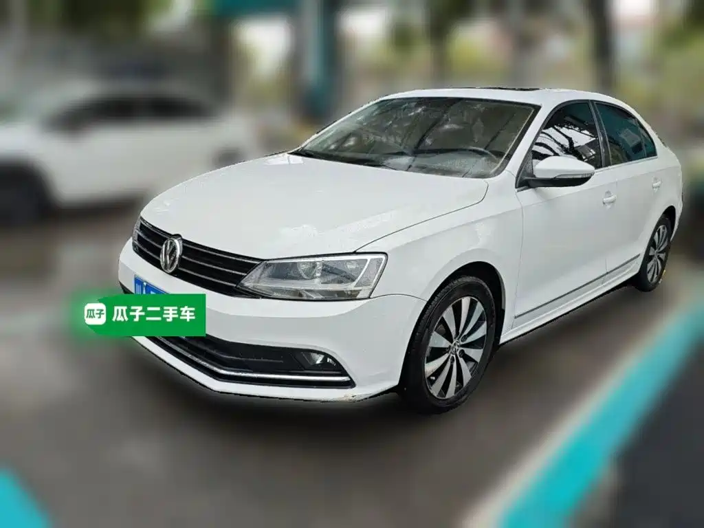 Volkswagen Sagitar 2017