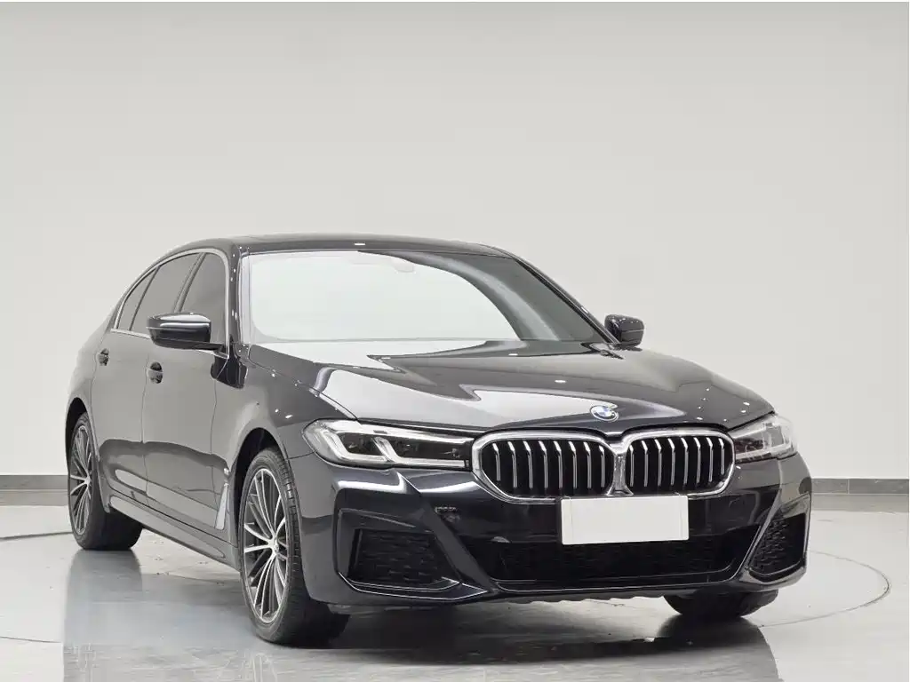 BMW 5 Series 2023