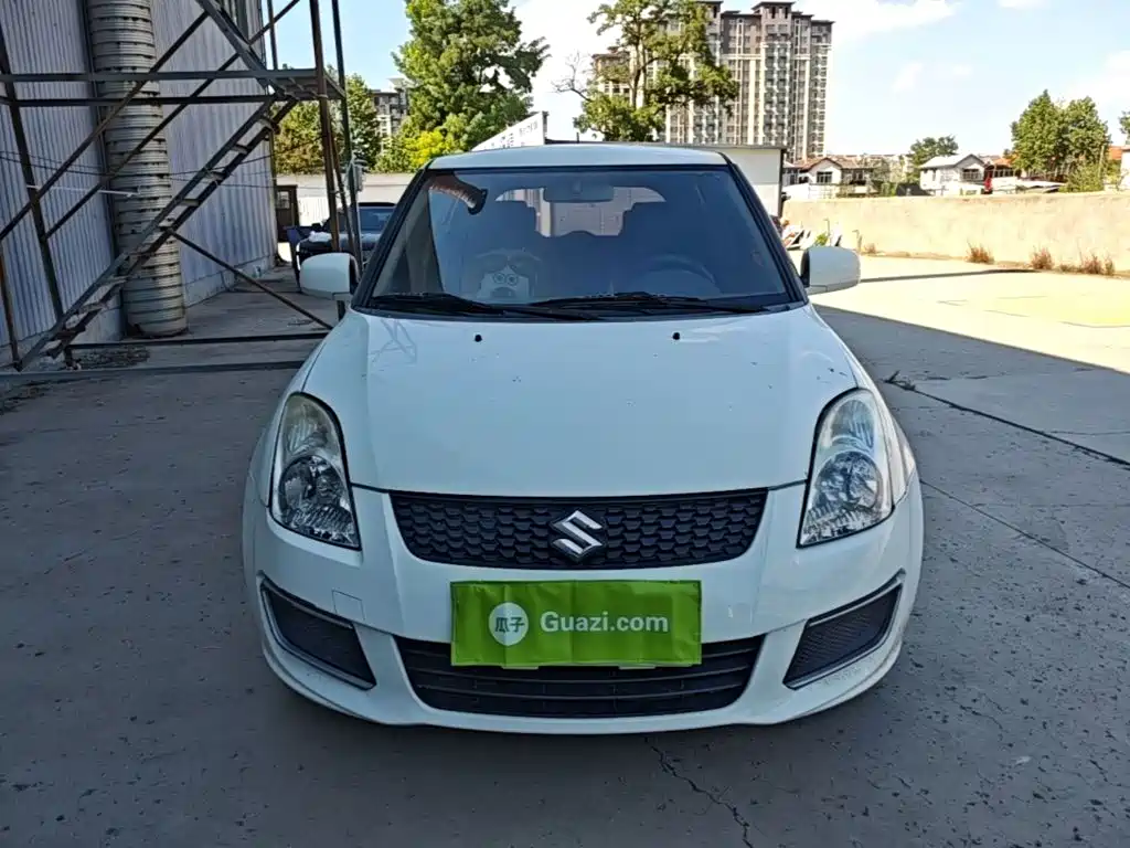 Suzuki Swift 2015 — фото 3