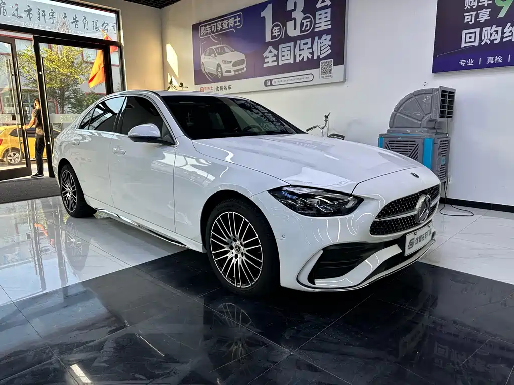 Mercedes-Benz C-Class 2024