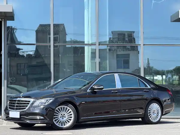 Mercedes-Benz S-Class 2020