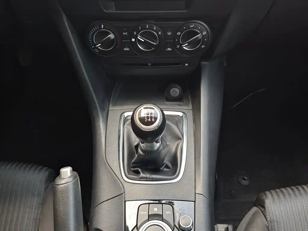 Mazda 3 Angkesela 2015 — фото 9