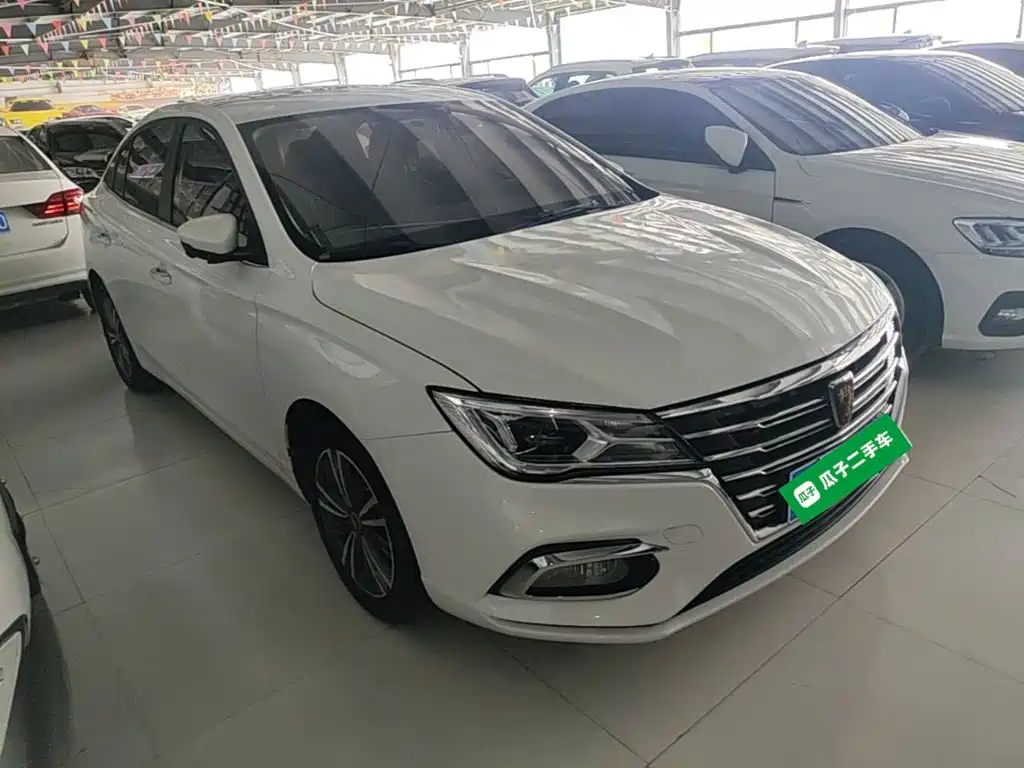 Roewe i5 2019